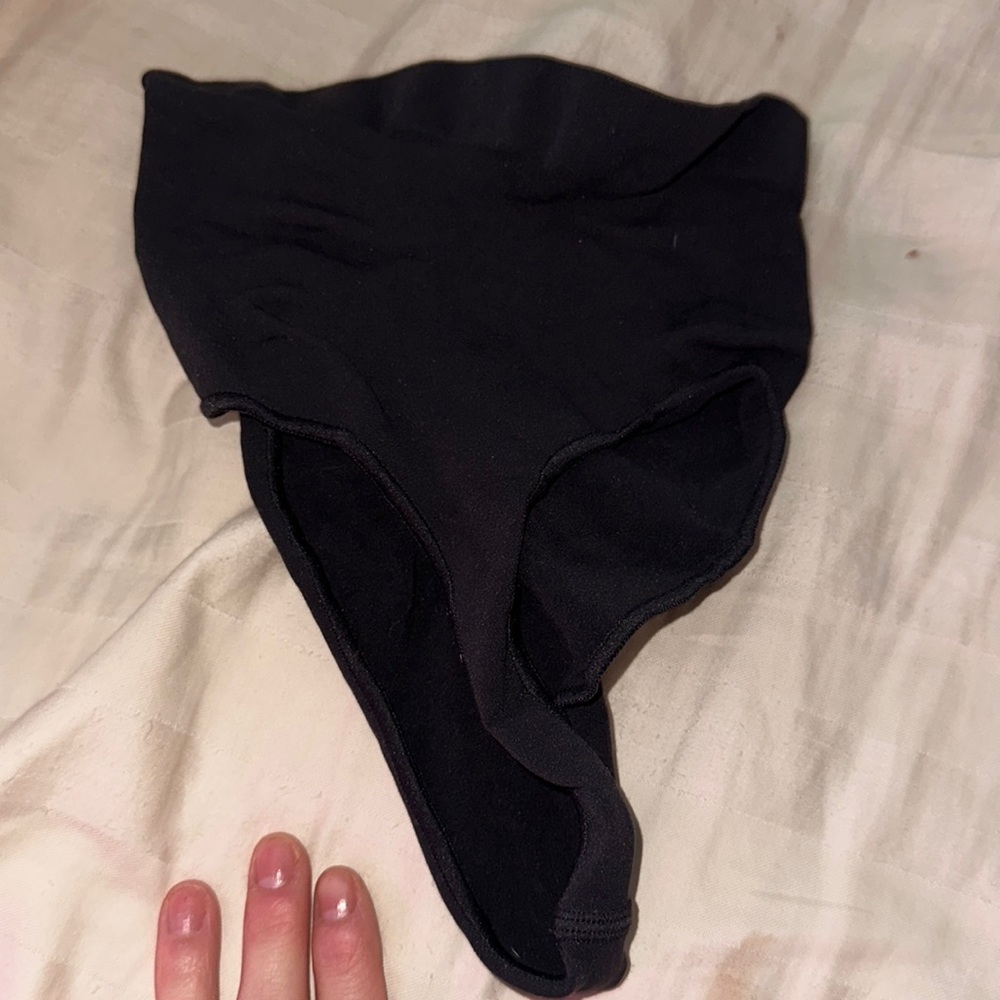 Skims shape wear brand new